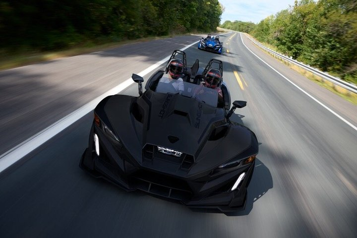 8-Hour Automatic Polaris Slingshot SL Adventure Rental - Photo 1 of 3